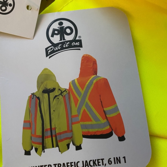 Constriction Jacket - Picture 2 of 3